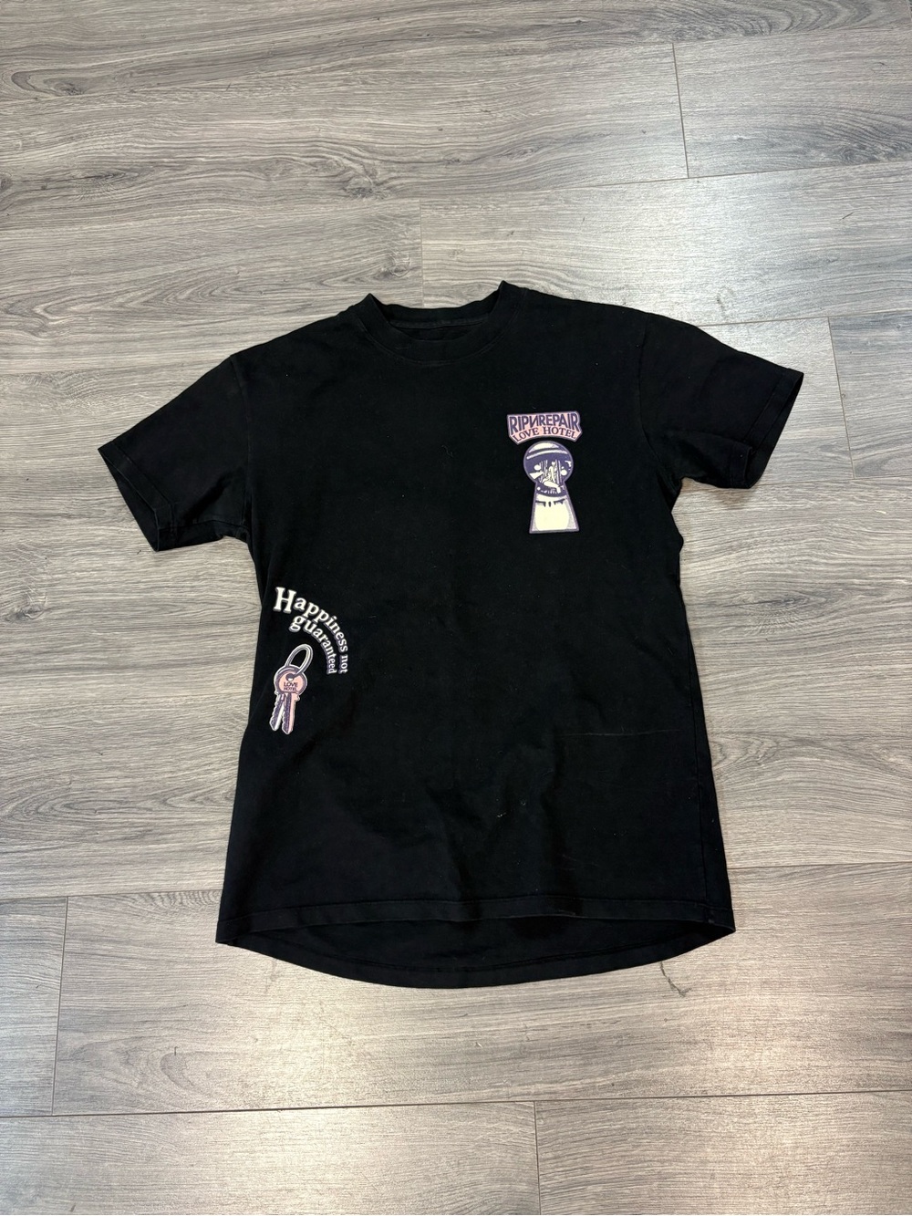 Black Short Sleeve Graphic Tee with Pocket Art